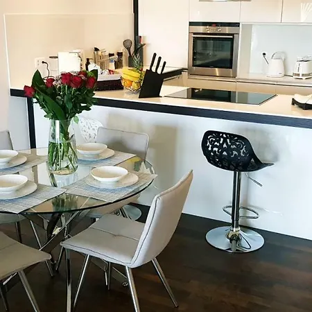 La Terrasse Lake View Residence Apartment *